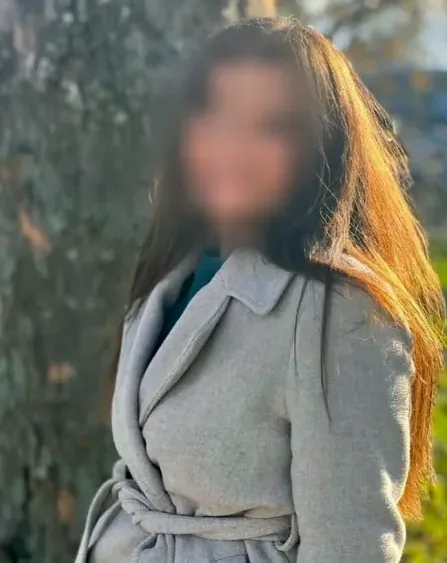 Andrea, 29