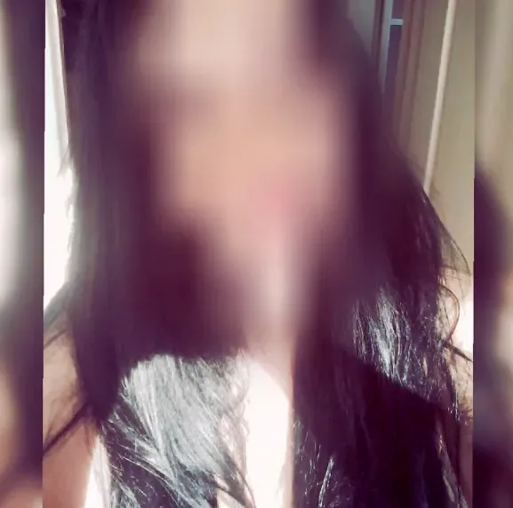 Christina, 30
