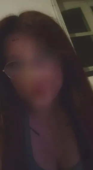 Fatma, 24