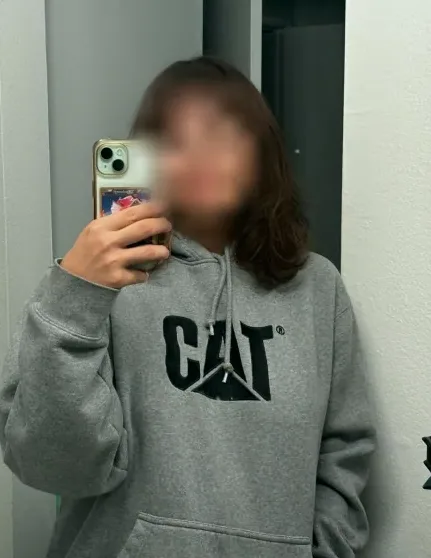 Greta, 24