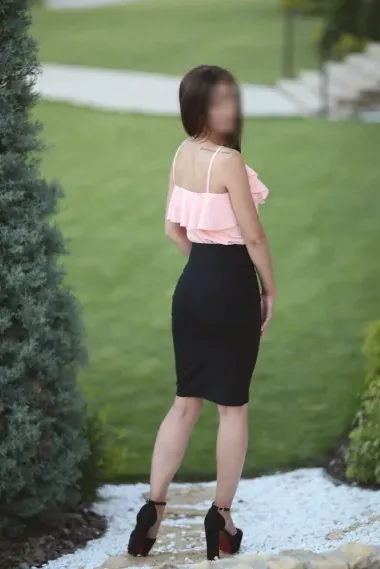 Ida, 27